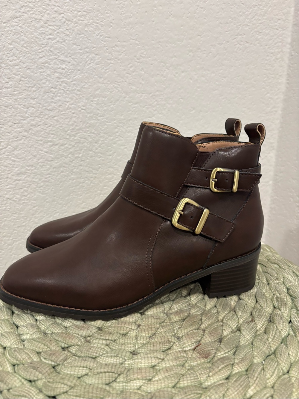 NEW Blondo Women's Shantel Dark Brown Leather Waterproof Ankle Boot